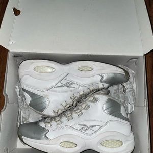 Reebok the question size 11 men’s white